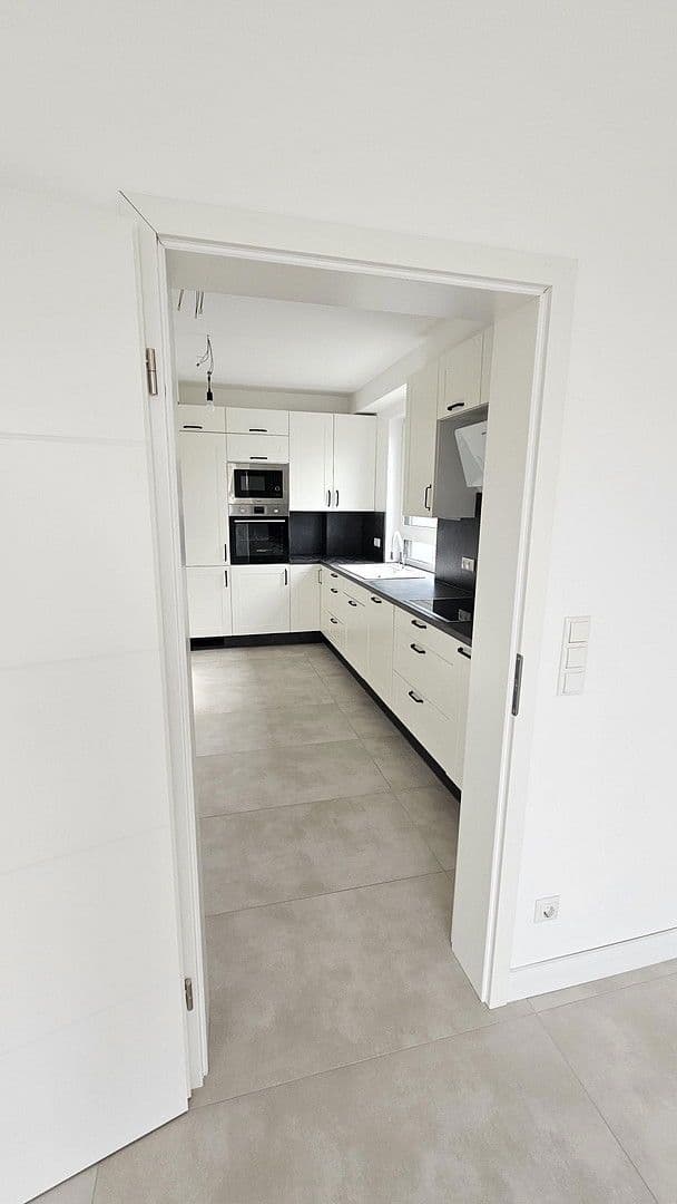 Pronájem domu 138 m², pozemek 350 m², Zossen, Braniborsko Pronájem domu 138 m², pozemek 350 m², Zossen, Braniborsko