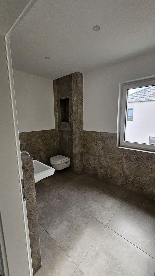 Pronájem domu 138 m², pozemek 350 m², Zossen, Braniborsko Pronájem domu 138 m², pozemek 350 m², Zossen, Braniborsko