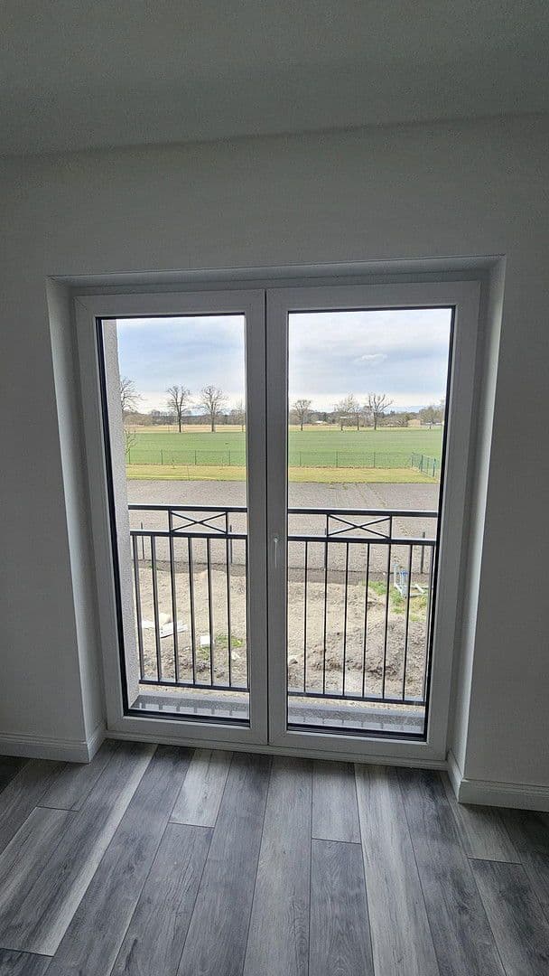 Pronájem domu 138 m², pozemek 350 m², Zossen, Braniborsko Pronájem domu 138 m², pozemek 350 m², Zossen, Braniborsko