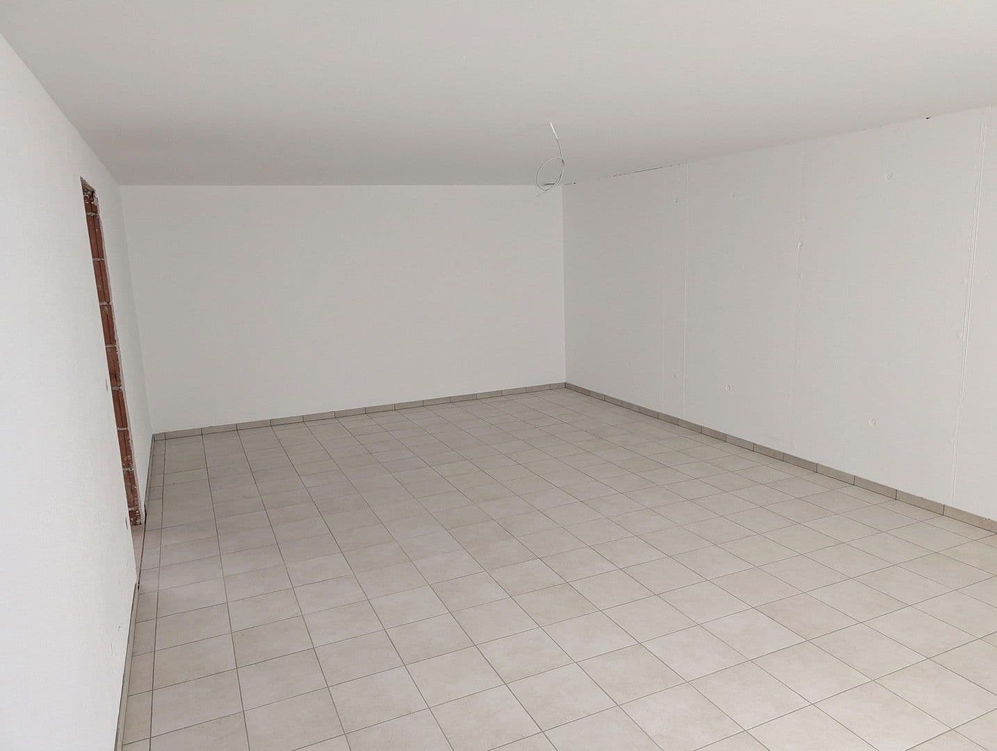 Pronájem domu 153 m², pozemek 684 m², Boschstraße 6, Heldenstein, Bavorsko Pronájem domu 153 m², pozemek 684 m², Boschstraße 6, Heldenstein, Bavorsko