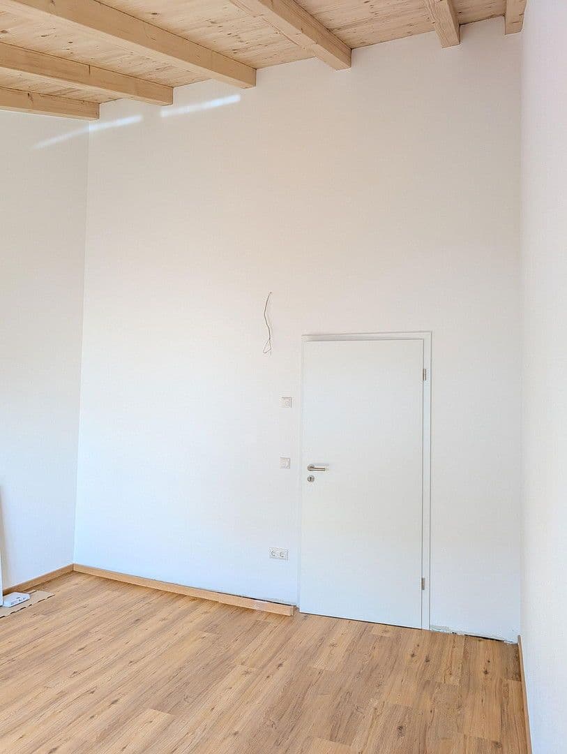 Pronájem domu 153 m², pozemek 684 m², Boschstraße 6, Heldenstein, Bavorsko Pronájem domu 153 m², pozemek 684 m², Boschstraße 6, Heldenstein, Bavorsko