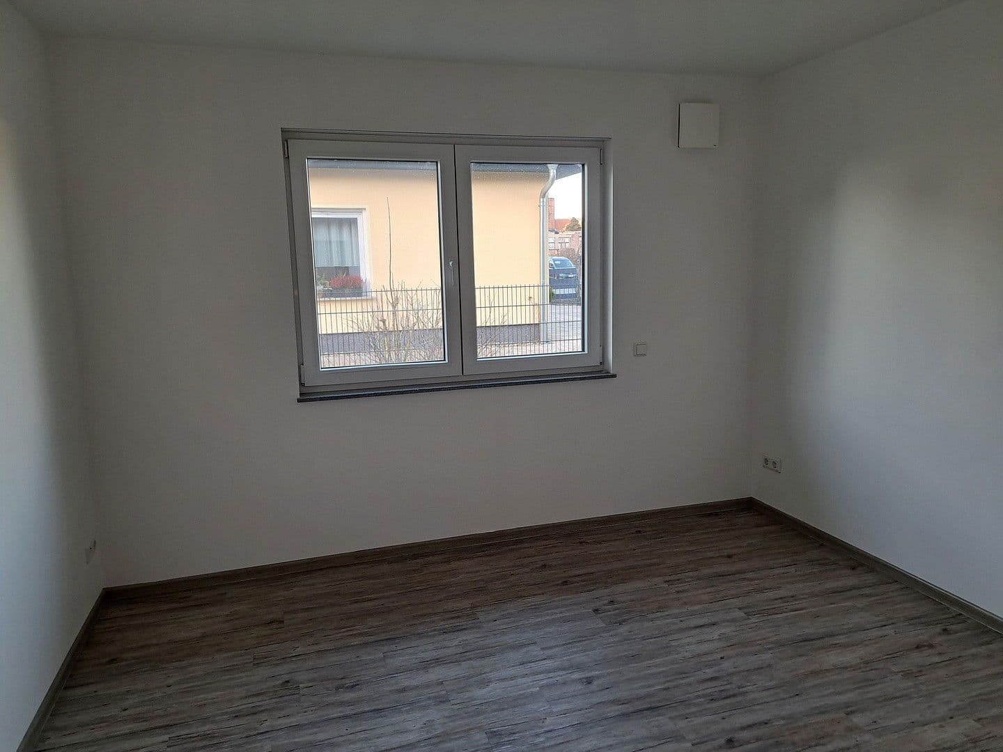 Pronájem domu 113 m², pozemek 320 m², Rathenow, Braniborsko Pronájem domu 113 m², pozemek 320 m², Rathenow, Braniborsko