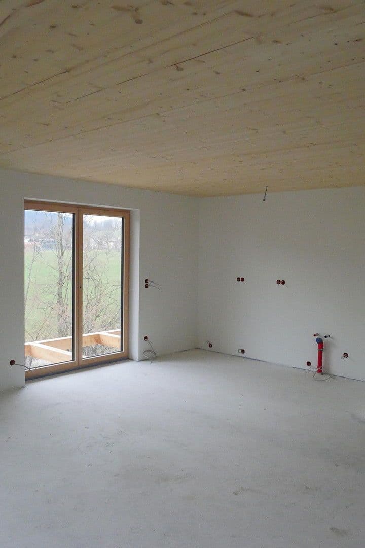 Pronájem bytu 3+1 94 m², Hausham, Bavorsko Pronájem bytu 3+1 94 m², Hausham, Bavorsko