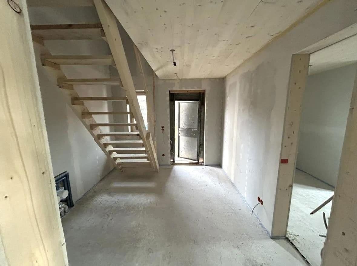 Pronájem bytu 3+1 94 m², Hausham, Bavorsko Pronájem bytu 3+1 94 m², Hausham, Bavorsko