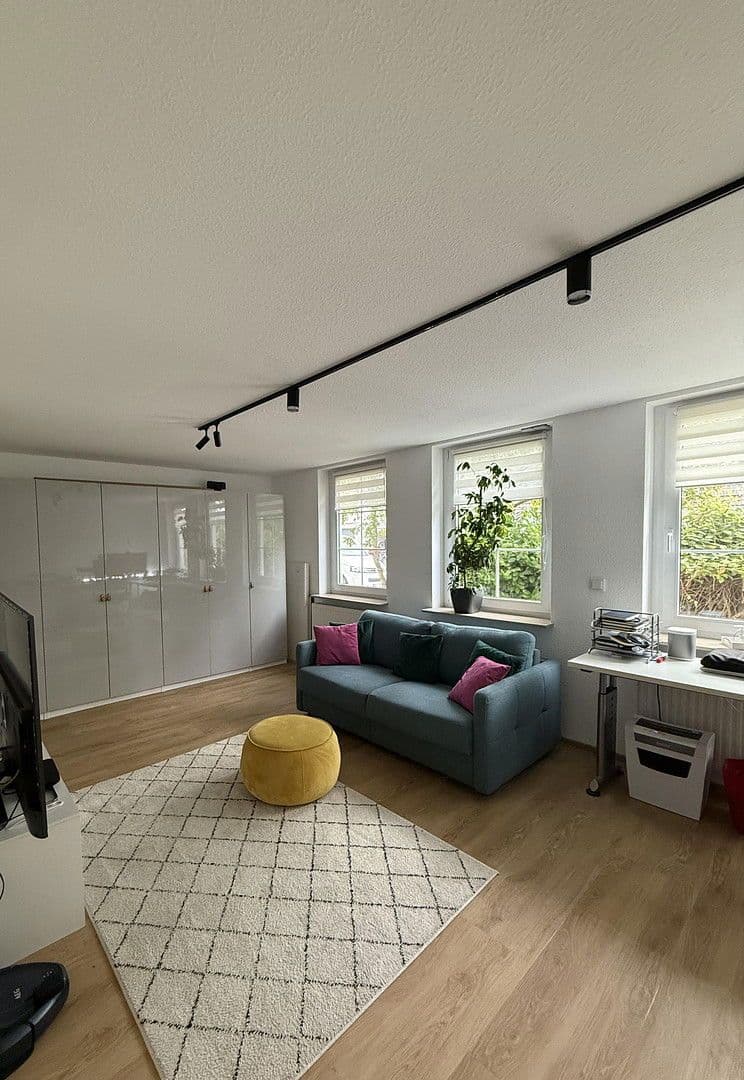 Prodej domu 187 m², pozemek 287 m², Bergweg 92, Aidlingen, Bádensko-Württembersko Prodej domu 187 m², pozemek 287 m², Bergweg 92, Aidlingen, Bádensko-Württembersko