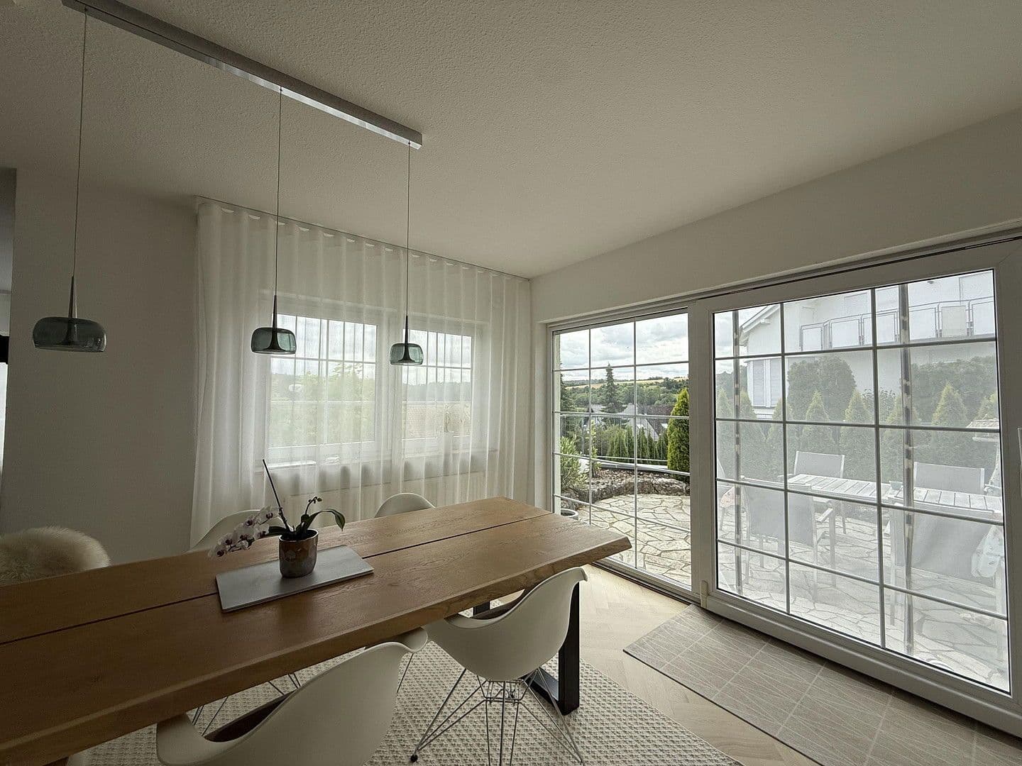 Prodej domu 187 m², pozemek 287 m², Bergweg 92, Aidlingen, Bádensko-Württembersko Prodej domu 187 m², pozemek 287 m², Bergweg 92, Aidlingen, Bádensko-Württembersko