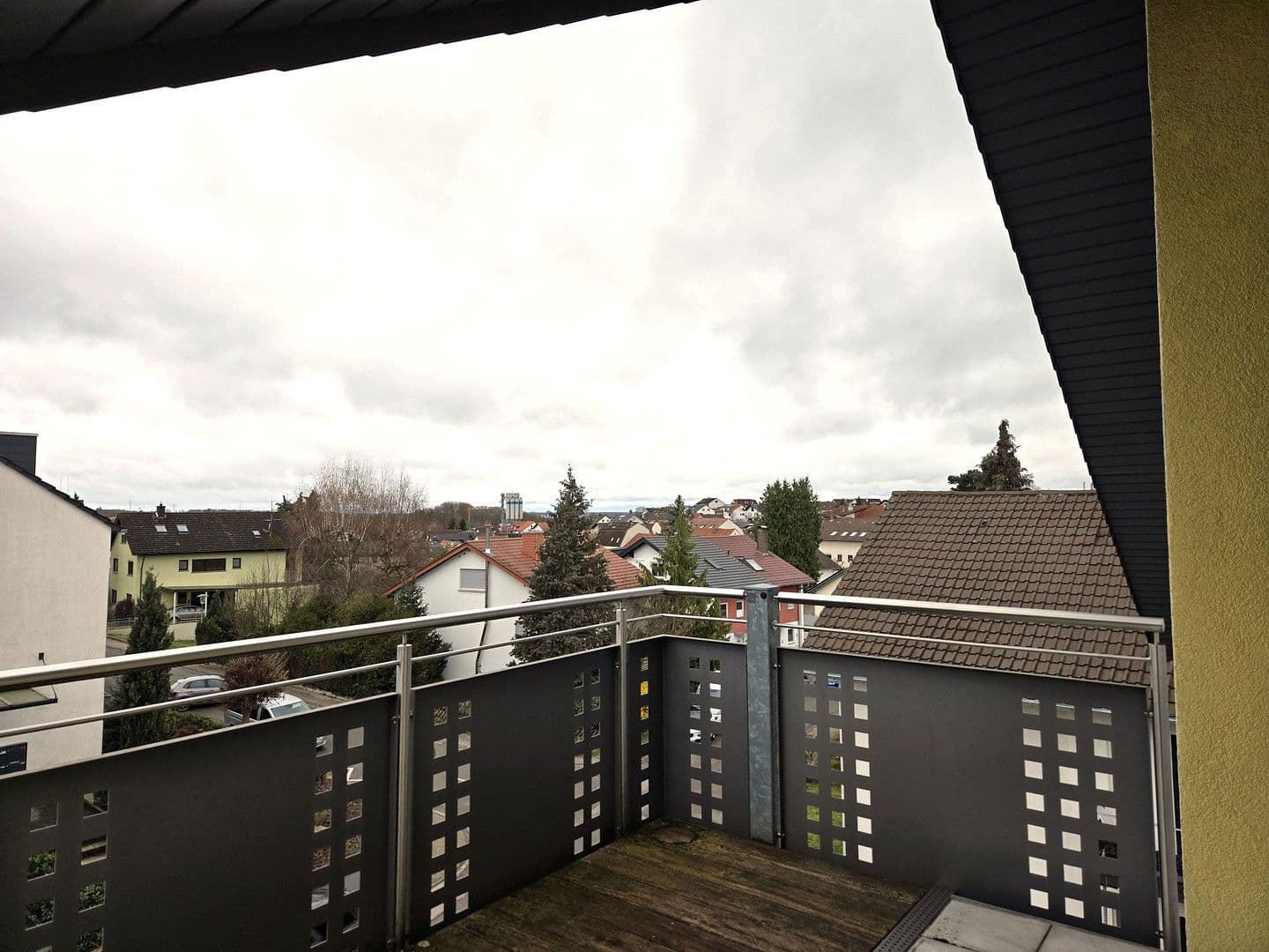 Pronájem bytu 2+1 52 m², Schubertstr. 7, Östringen, Bádensko-Württembersko Pronájem bytu 2+1 52 m², Schubertstr. 7, Östringen, Bádensko-Württembersko