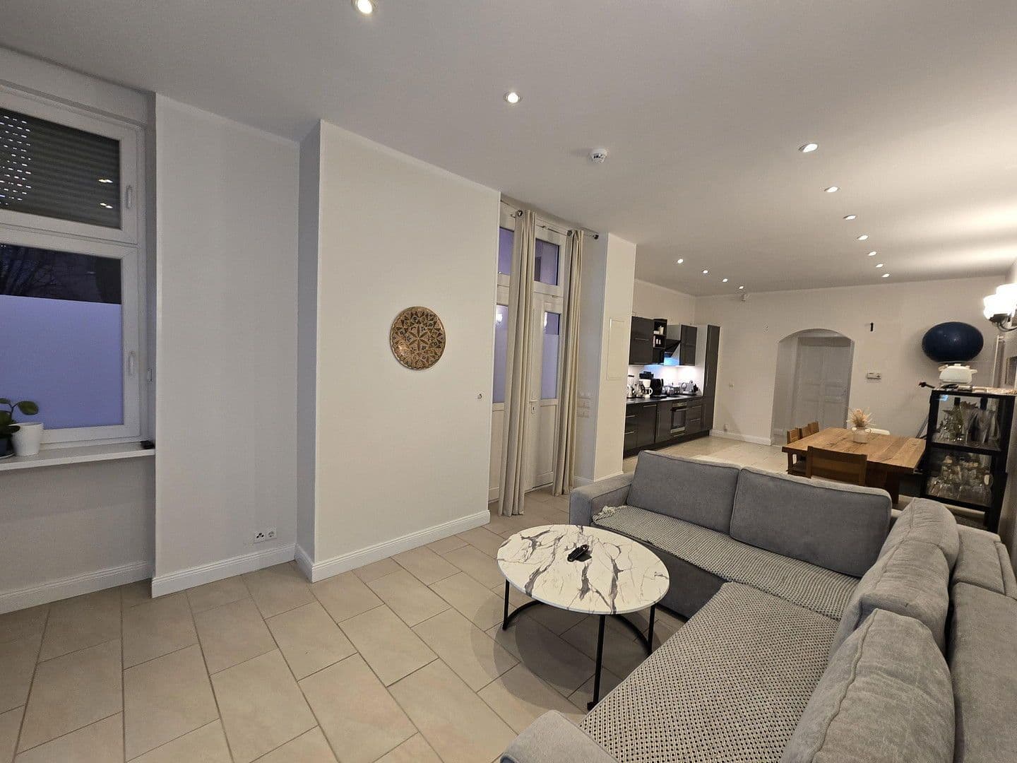 Pronájem bytu 4+1 120 m², Berlin, Berlín Pronájem bytu 4+1 120 m², Berlin, Berlín