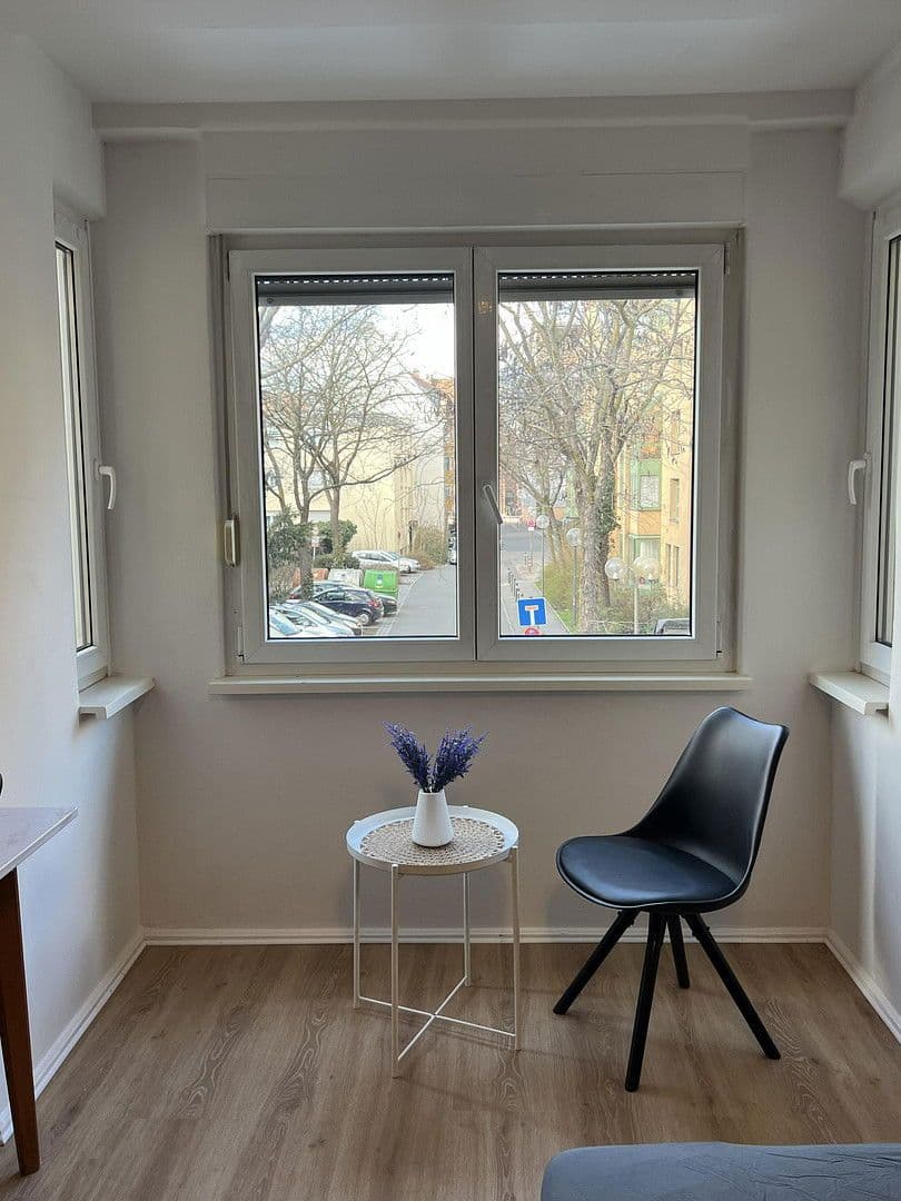 Pronájem bytu 18 m², Gostenhofer Hauptstrasse 51, Nürnberg, Bavorsko Pronájem bytu 18 m², Gostenhofer Hauptstrasse 51, Nürnberg, Bavorsko