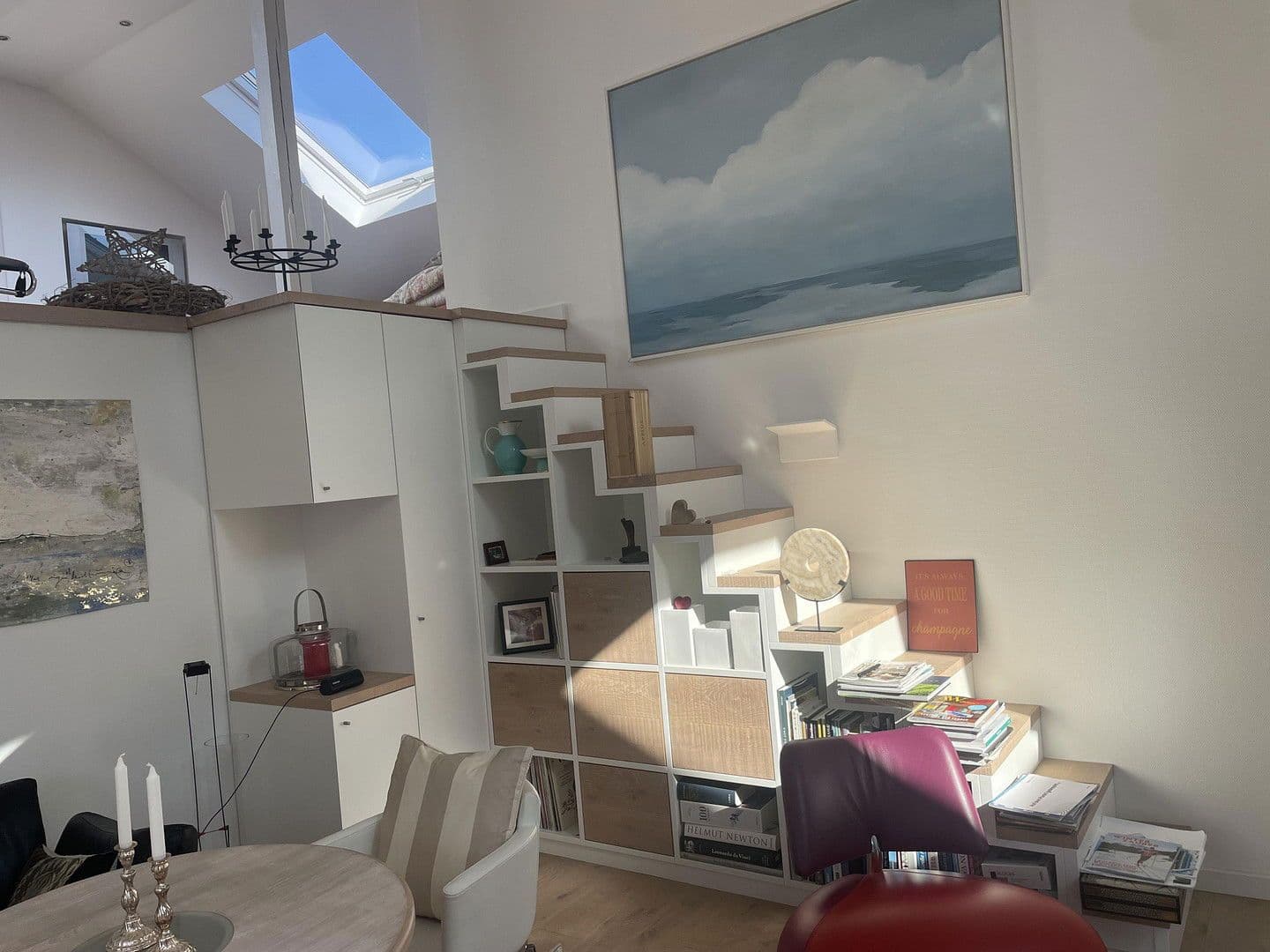 Pronájem domu 210 m², pozemek 500 m², Gutenbergstr. 3, Isernhagen NB, Isernhagen, Dolní Sasko Pronájem domu 210 m², pozemek 500 m², Gutenbergstr. 3, Isernhagen NB, Isernhagen, Dolní Sasko