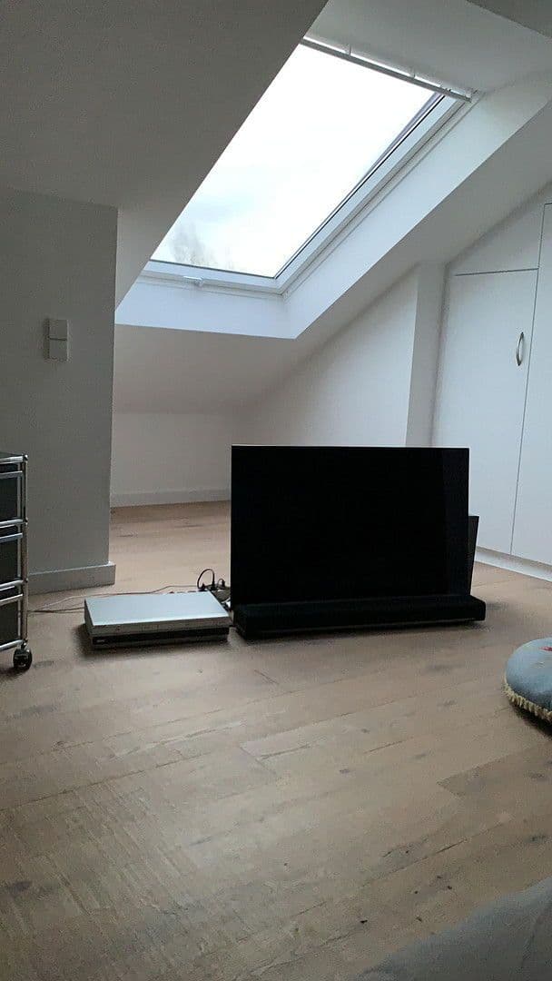 Pronájem domu 210 m², pozemek 500 m², Isernhagen, Dolní Sasko Pronájem domu 210 m², pozemek 500 m², Isernhagen, Dolní Sasko