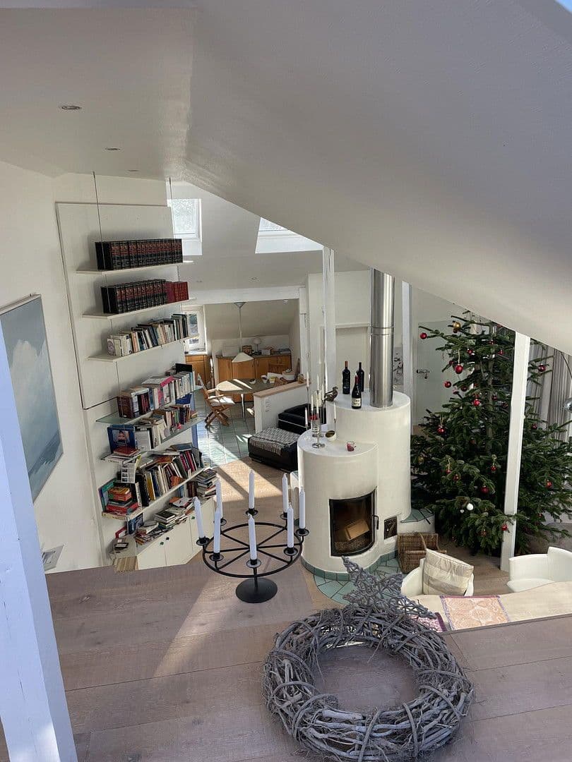 Pronájem domu 210 m², pozemek 500 m², Isernhagen, Dolní Sasko Pronájem domu 210 m², pozemek 500 m², Isernhagen, Dolní Sasko