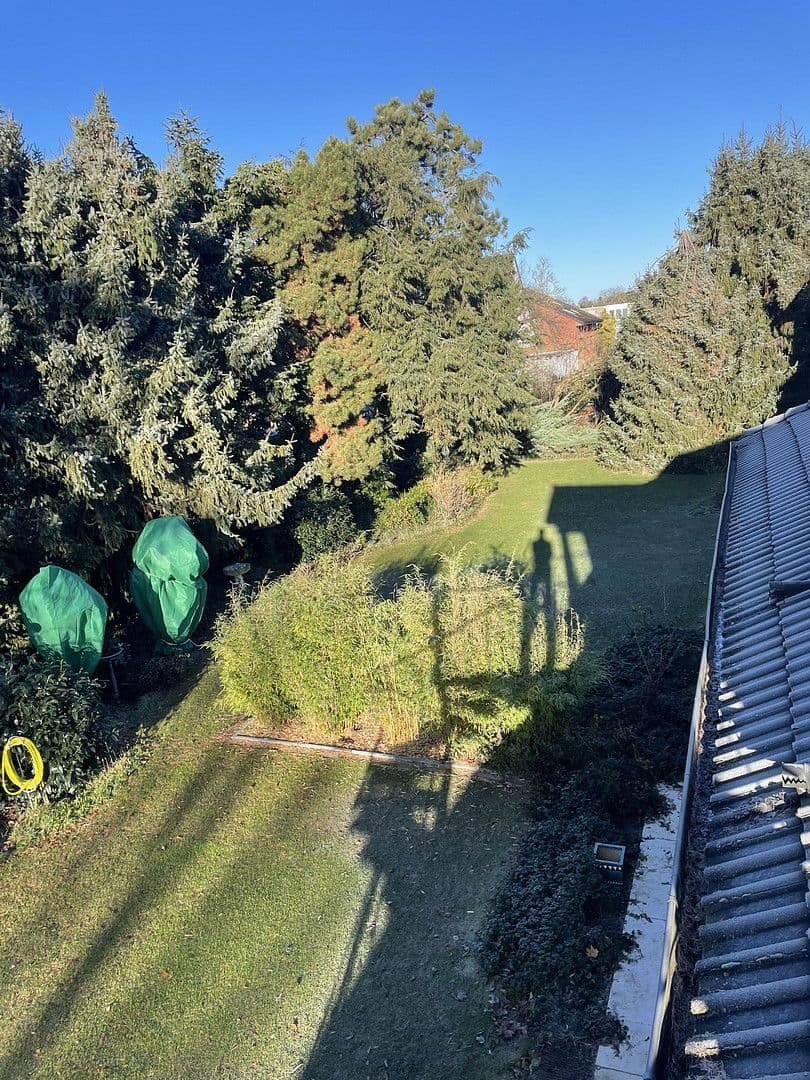 Pronájem domu 210 m², pozemek 500 m², Isernhagen, Dolní Sasko Pronájem domu 210 m², pozemek 500 m², Isernhagen, Dolní Sasko