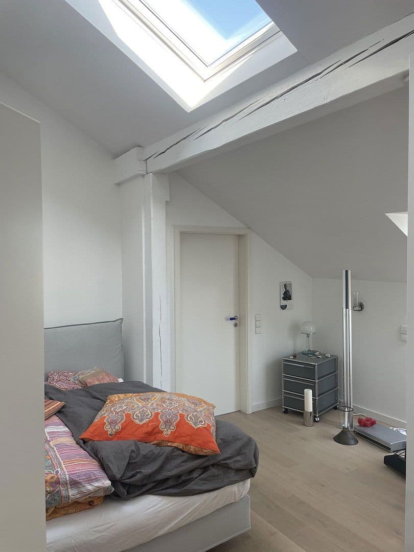 Pronájem domu 210 m², pozemek 500 m², Gutenbergstr. 3, Isernhagen NB, Isernhagen, Dolní Sasko Pronájem domu 210 m², pozemek 500 m², Gutenbergstr. 3, Isernhagen NB, Isernhagen, Dolní Sasko