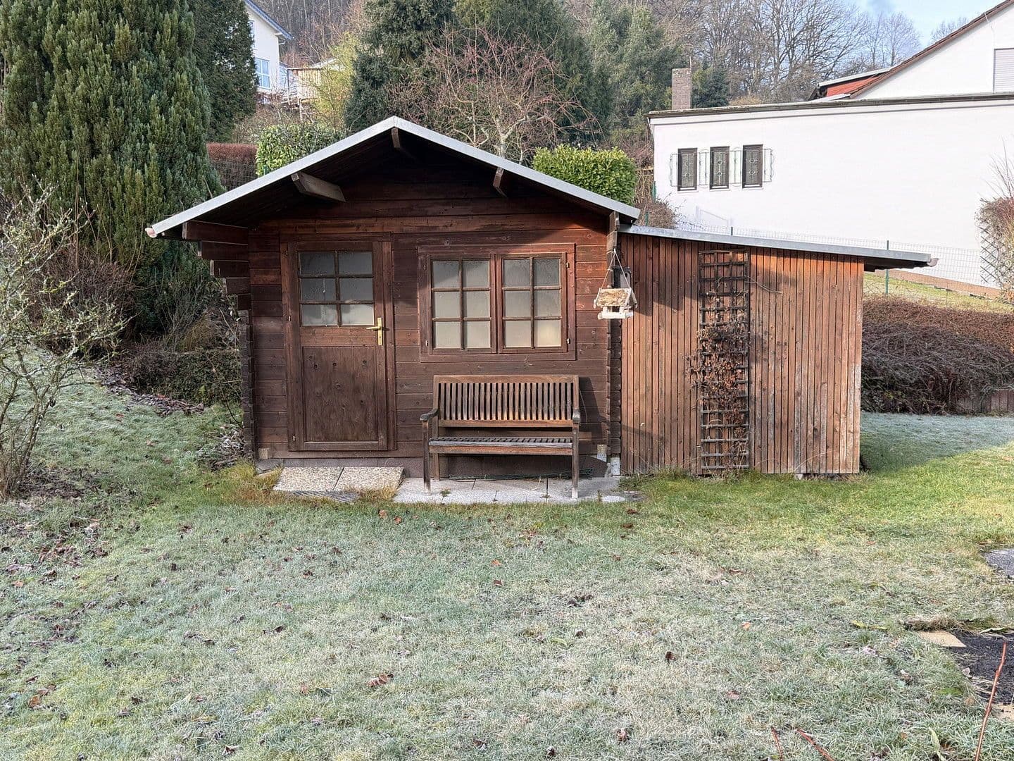 Prodej domu 170 m², pozemek 1.110 m², Weilrod, Hessen Prodej domu 170 m², pozemek 1.110 m², Weilrod, Hessen