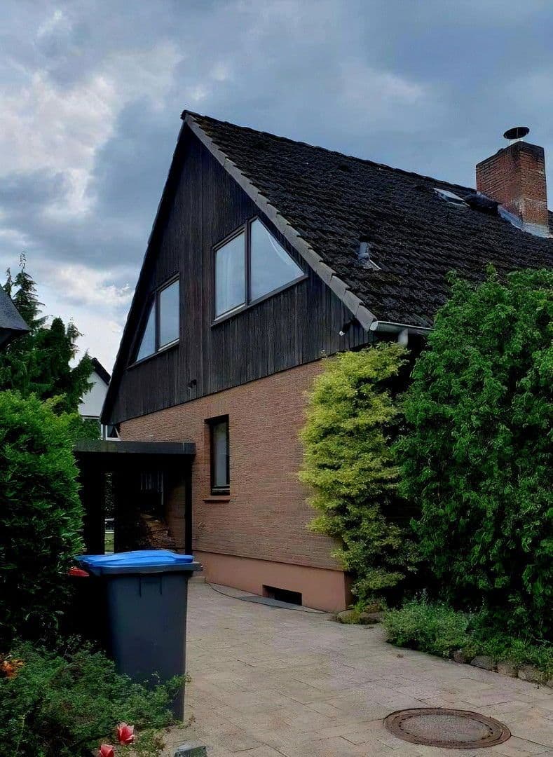 Prodej domu 138 m², pozemek 550 m², Curt- Goetz- Str. 6, Hamburg, Hamburg Prodej domu 138 m², pozemek 550 m², Curt- Goetz- Str. 6, Hamburg, Hamburg