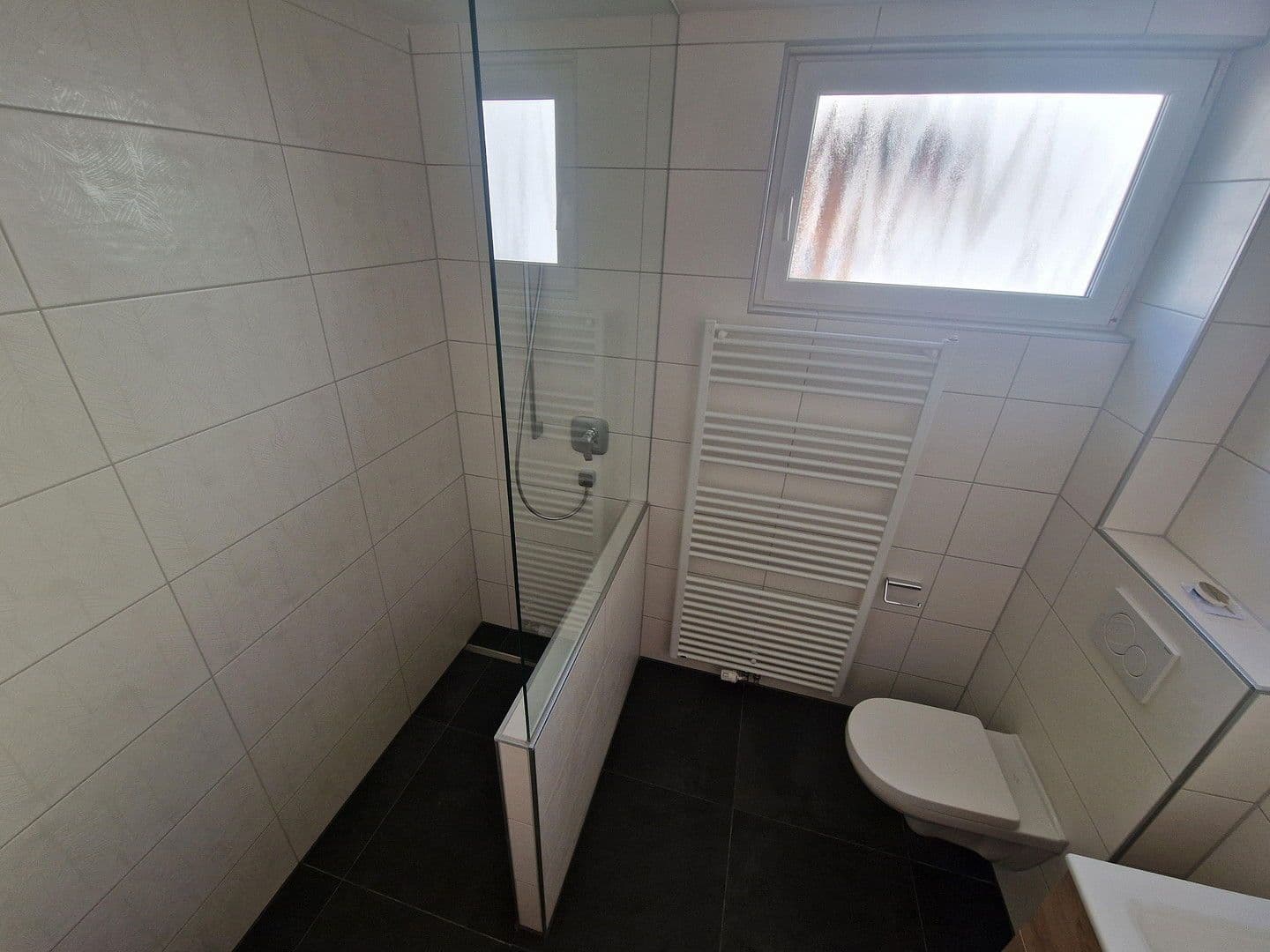 Pronájem bytu 3+1 73 m², Neckarsteinach, Hessen Pronájem bytu 3+1 73 m², Neckarsteinach, Hessen