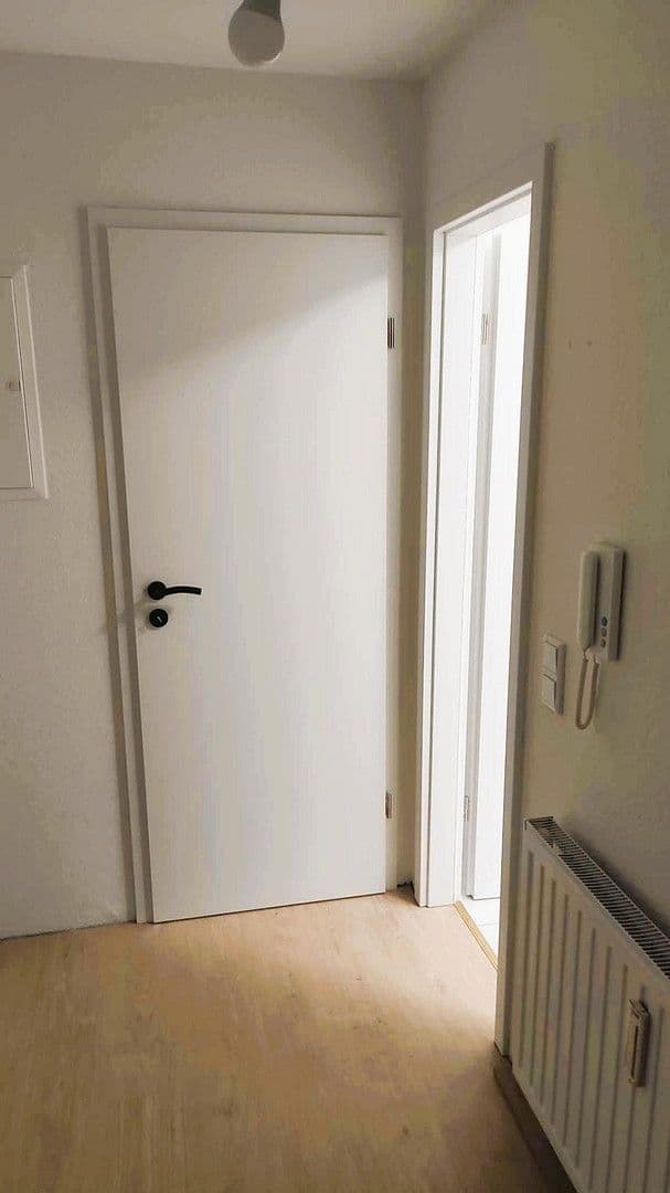 Pronájem bytu 1+1 33 m², Fürther Strasse 271, Nürnberg, Bavorsko Pronájem bytu 1+1 33 m², Fürther Strasse 271, Nürnberg, Bavorsko