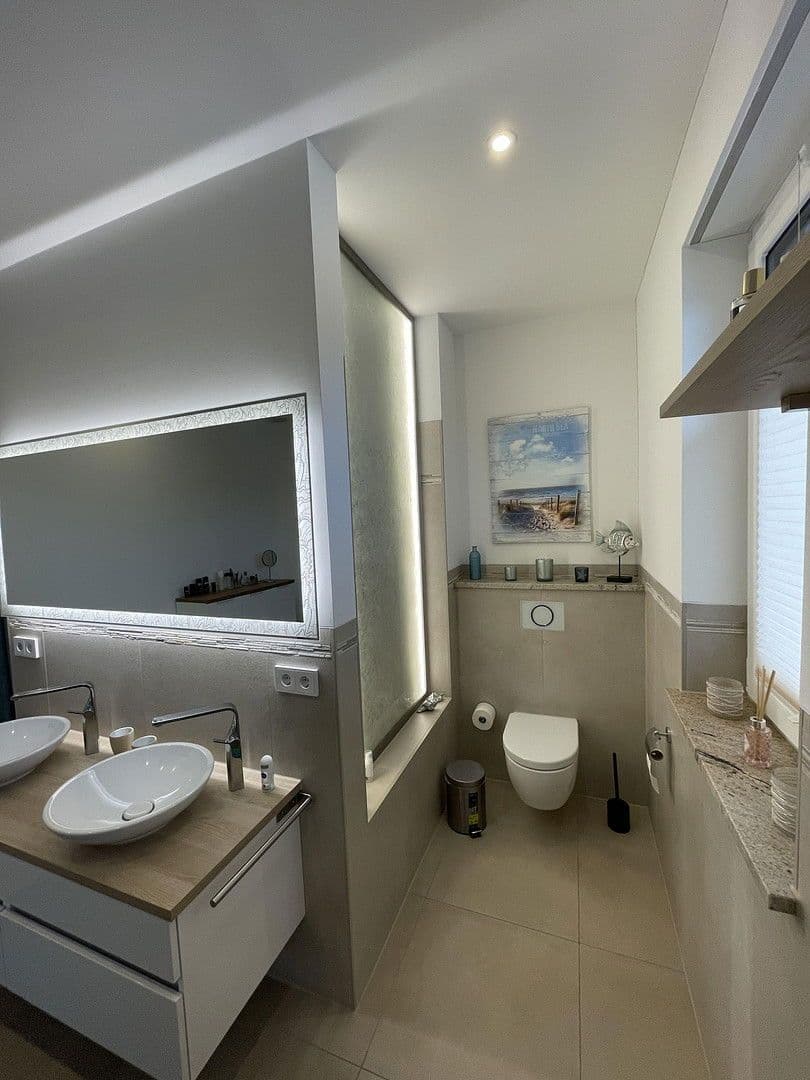 Prodej domu 198 m², pozemek 703 m², Berlin, Berlín Prodej domu 198 m², pozemek 703 m², Berlin, Berlín