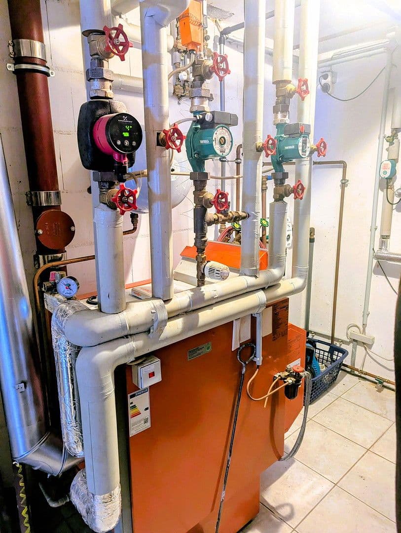 Prodej domu 129 m², pozemek 4.804 m², Wüstenrot, Bádensko-Württembersko Prodej domu 129 m², pozemek 4.804 m², Wüstenrot, Bádensko-Württembersko