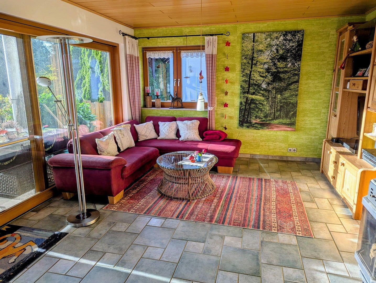 Prodej domu 129 m², pozemek 4.804 m², Wüstenrot, Bádensko-Württembersko Prodej domu 129 m², pozemek 4.804 m², Wüstenrot, Bádensko-Württembersko