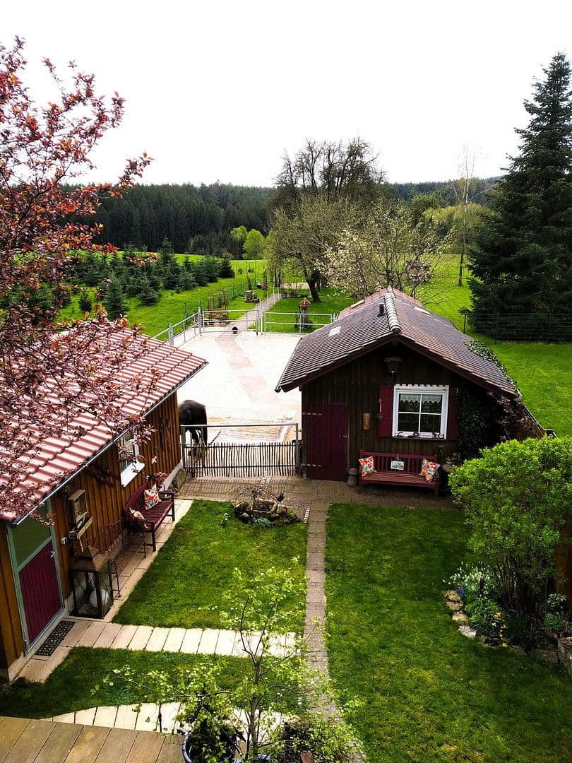 Prodej domu 129 m², pozemek 4.804 m², Wüstenrot, Bádensko-Württembersko Prodej domu 129 m², pozemek 4.804 m², Wüstenrot, Bádensko-Württembersko