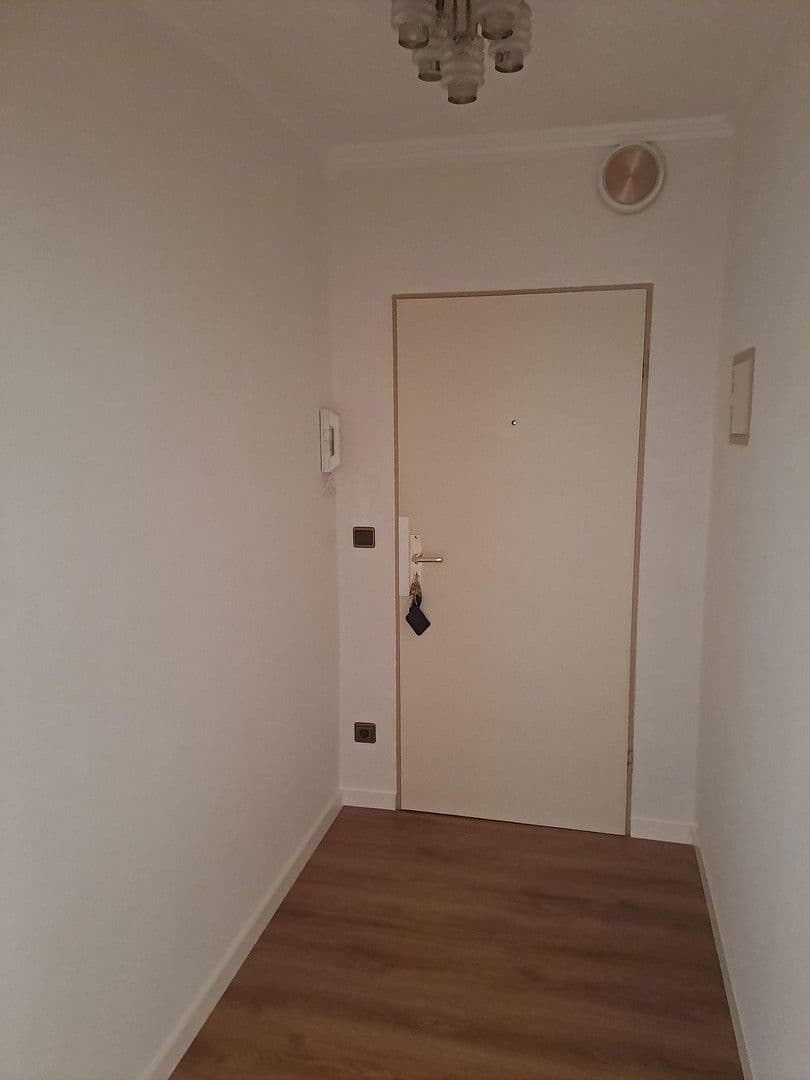 Pronájem bytu 3+1 87 m², Bremen, Bremen Pronájem bytu 3+1 87 m², Bremen, Bremen