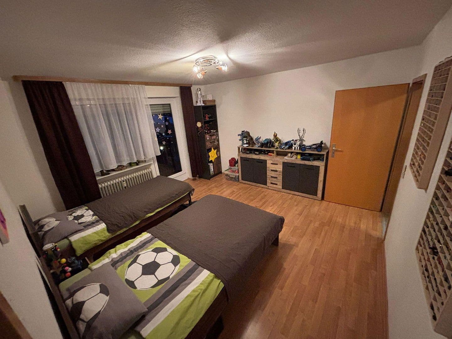 Pronájem bytu 4+1 98 m², Seewald, Bádensko-Württembersko Pronájem bytu 4+1 98 m², Seewald, Bádensko-Württembersko