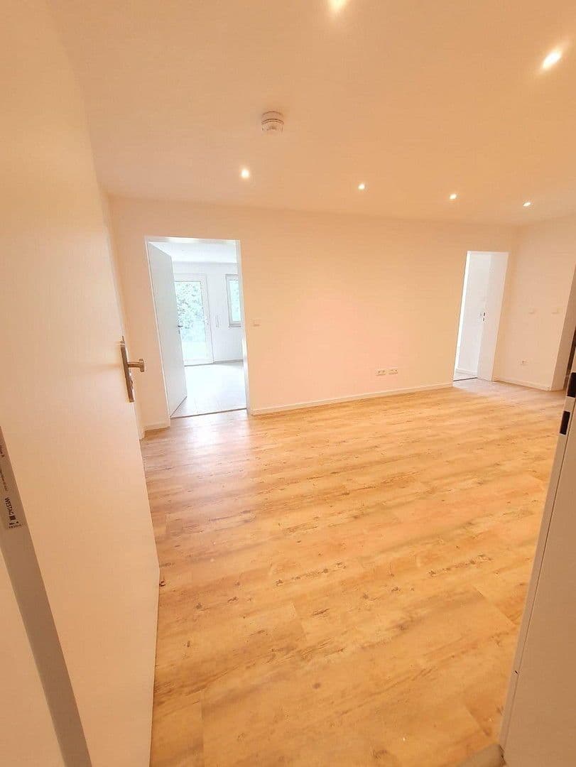 Pronájem bytu 2+kk 105 m², Balingen, Bádensko-Württembersko Pronájem bytu 2+kk 105 m², Balingen, Bádensko-Württembersko