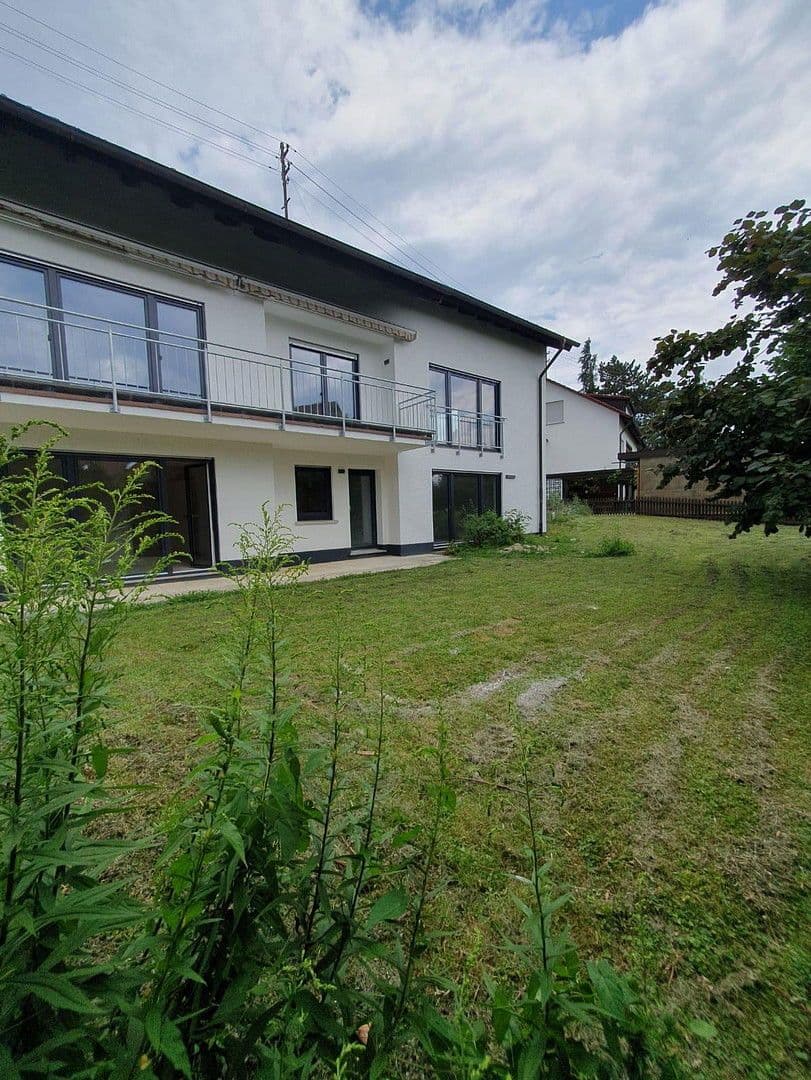 Pronájem bytu 2+kk 105 m², Balingen, Bádensko-Württembersko Pronájem bytu 2+kk 105 m², Balingen, Bádensko-Württembersko