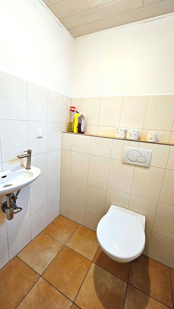 Prodej domu 86 m², pozemek 134 m², Eulenpfad 48, Celle, Dolní Sasko Prodej domu 86 m², pozemek 134 m², Eulenpfad 48, Celle, Dolní Sasko