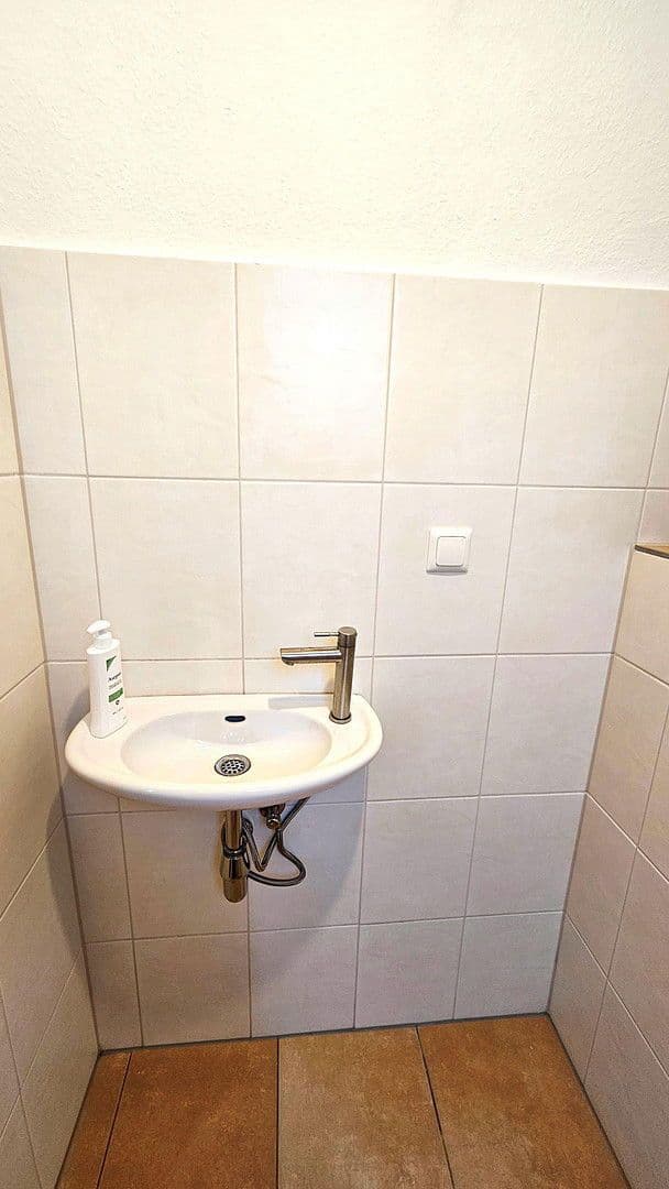 Prodej domu 86 m², pozemek 134 m², Eulenpfad 48, Celle, Dolní Sasko Prodej domu 86 m², pozemek 134 m², Eulenpfad 48, Celle, Dolní Sasko