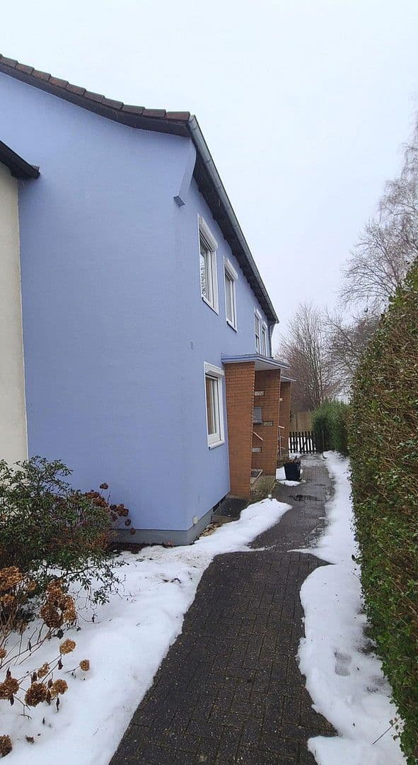 Prodej domu 86 m², pozemek 134 m², Eulenpfad 48, Celle, Dolní Sasko Prodej domu 86 m², pozemek 134 m², Eulenpfad 48, Celle, Dolní Sasko