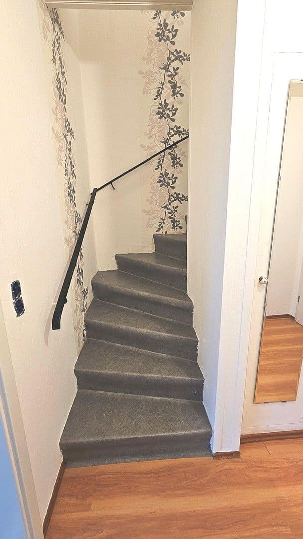 Prodej domu 86 m², pozemek 134 m², Eulenpfad 48, Celle, Dolní Sasko Prodej domu 86 m², pozemek 134 m², Eulenpfad 48, Celle, Dolní Sasko