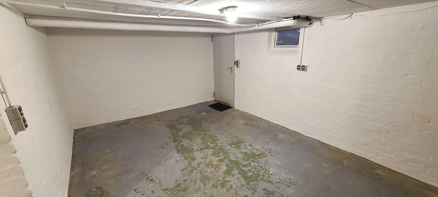 Prodej domu 86 m², pozemek 134 m², Eulenpfad 48, Celle, Dolní Sasko Prodej domu 86 m², pozemek 134 m², Eulenpfad 48, Celle, Dolní Sasko