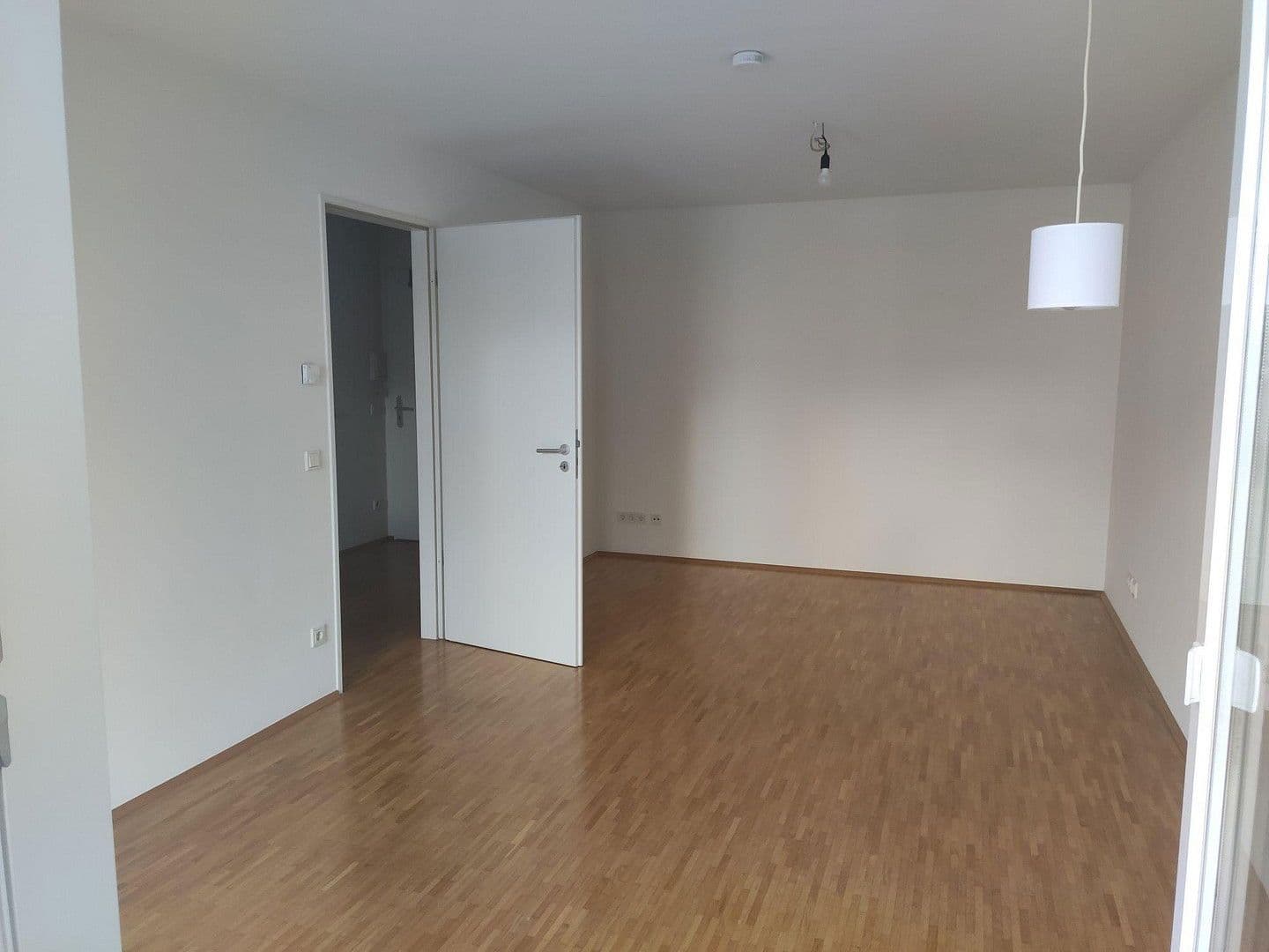 Prodej bytu 2+1 56 m², Max-Friedlaender-Bogen 11, München, Bavorsko Prodej bytu 2+1 56 m², Max-Friedlaender-Bogen 11, München, Bavorsko