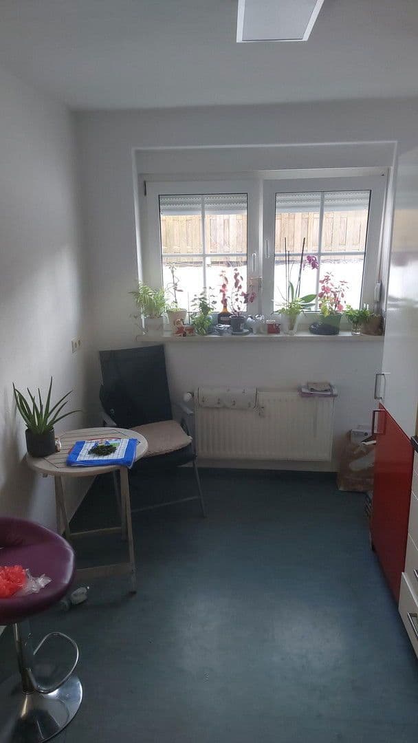 Pronájem bytu 25 m², Rhenser Weg 12, Berlin, Berlín Pronájem bytu 25 m², Rhenser Weg 12, Berlin, Berlín