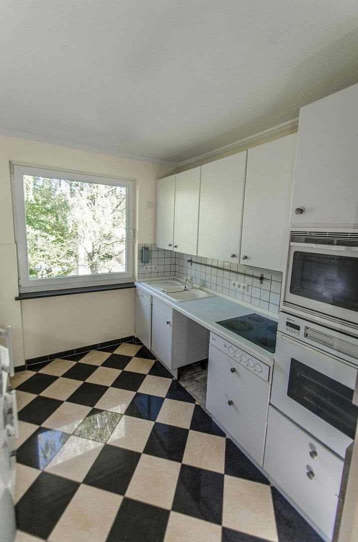 Prodej bytu 3+1 82 m², Schönsberg 44, Hamburg, Hamburg Prodej bytu 3+1 82 m², Schönsberg 44, Hamburg, Hamburg