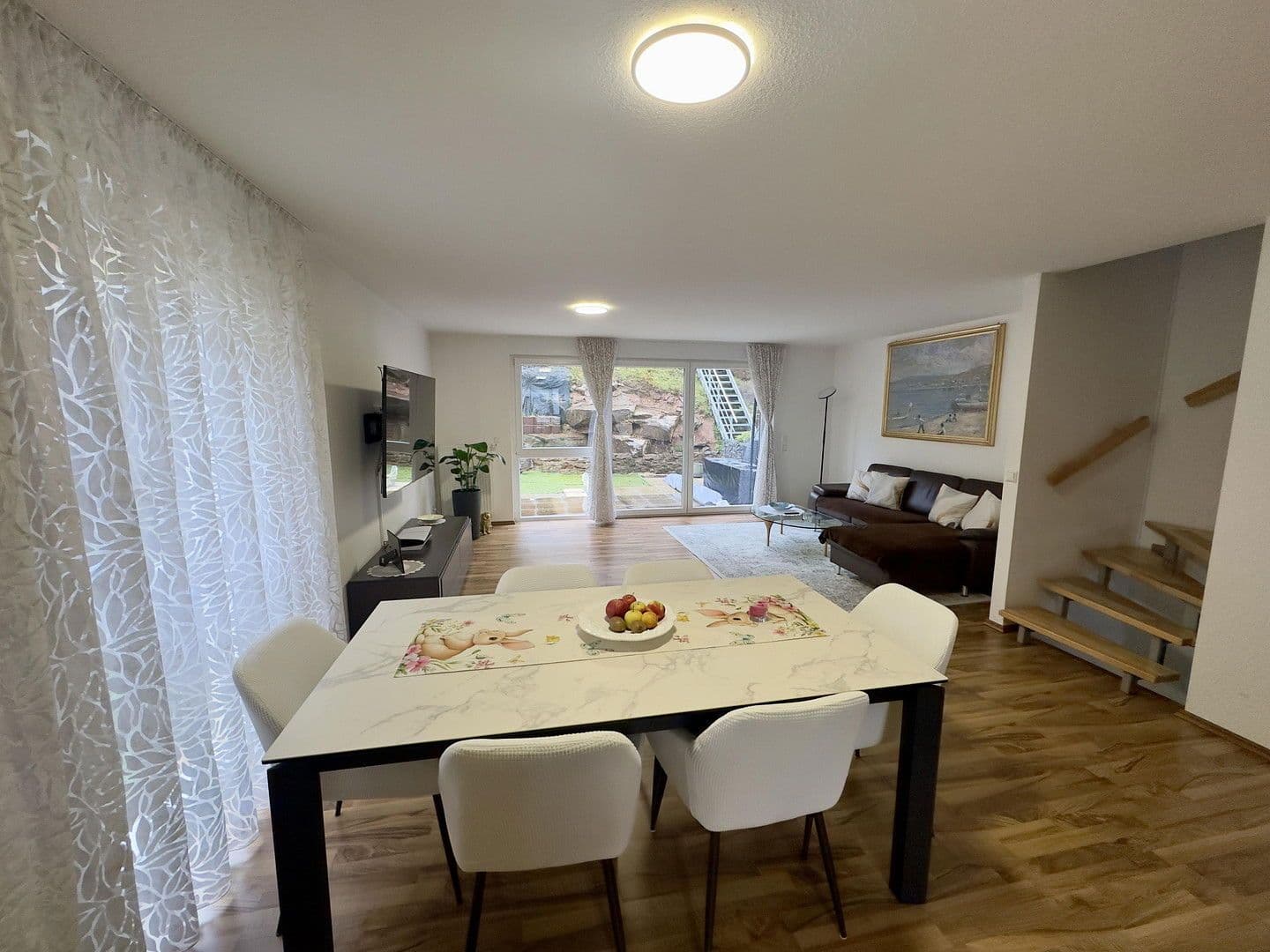 Prodej domu 195 m², pozemek 380 m², Pfinztal, Bádensko-Württembersko Prodej domu 195 m², pozemek 380 m², Pfinztal, Bádensko-Württembersko