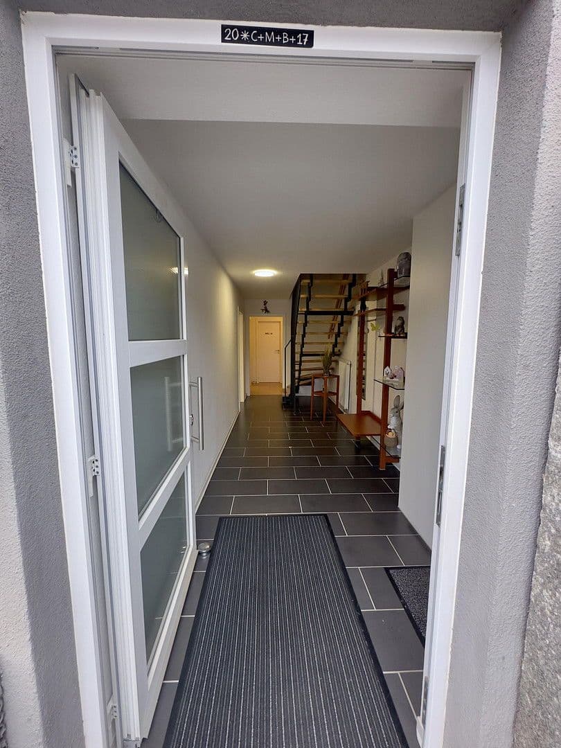 Prodej domu 195 m², pozemek 380 m², Pfinztal, Bádensko-Württembersko Prodej domu 195 m², pozemek 380 m², Pfinztal, Bádensko-Württembersko