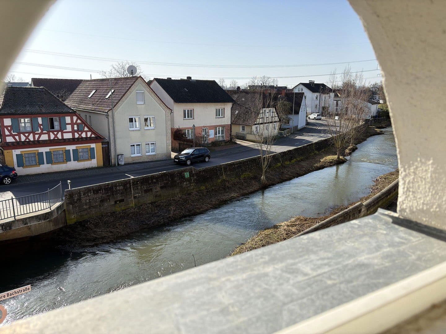 Pronájem domu 175 m², pozemek 500 m², Gundelsheim, Bavorsko Pronájem domu 175 m², pozemek 500 m², Gundelsheim, Bavorsko