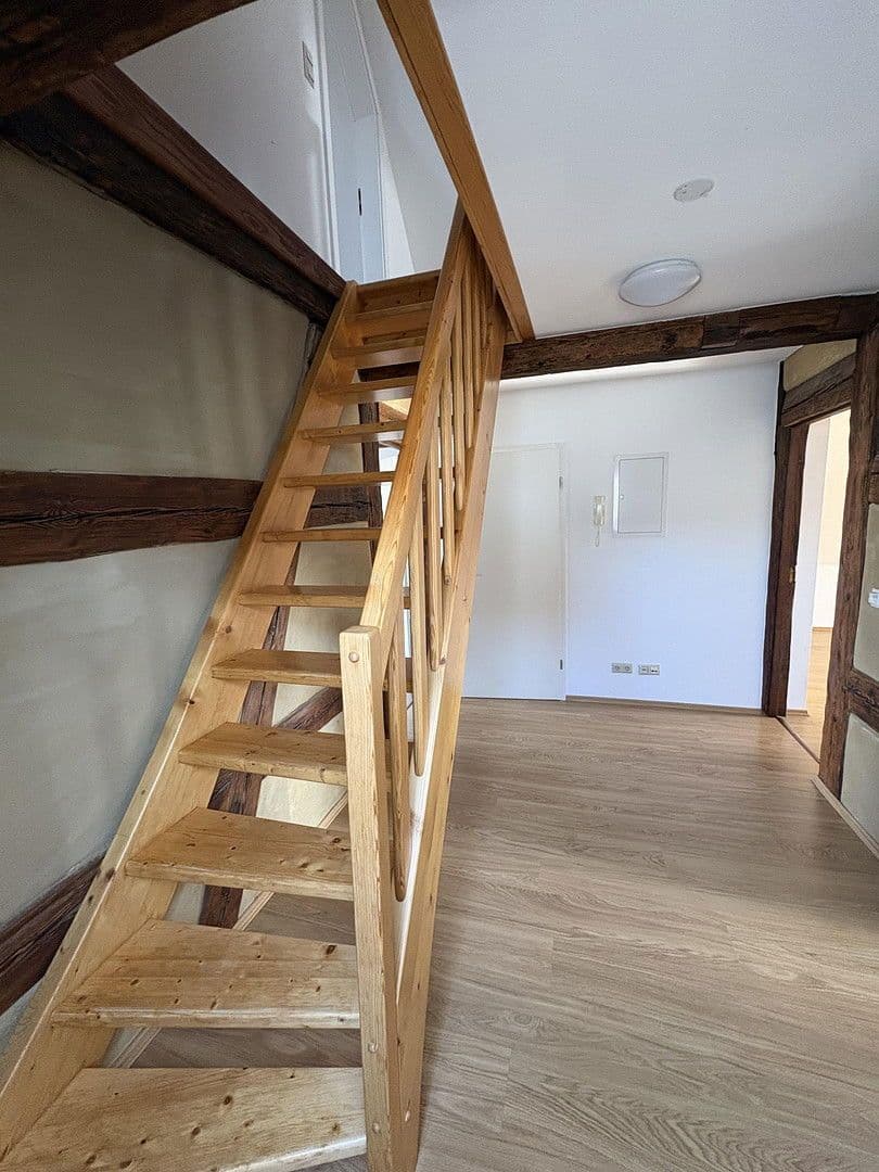 Pronájem domu 175 m², pozemek 500 m², Gundelsheim, Bavorsko Pronájem domu 175 m², pozemek 500 m², Gundelsheim, Bavorsko