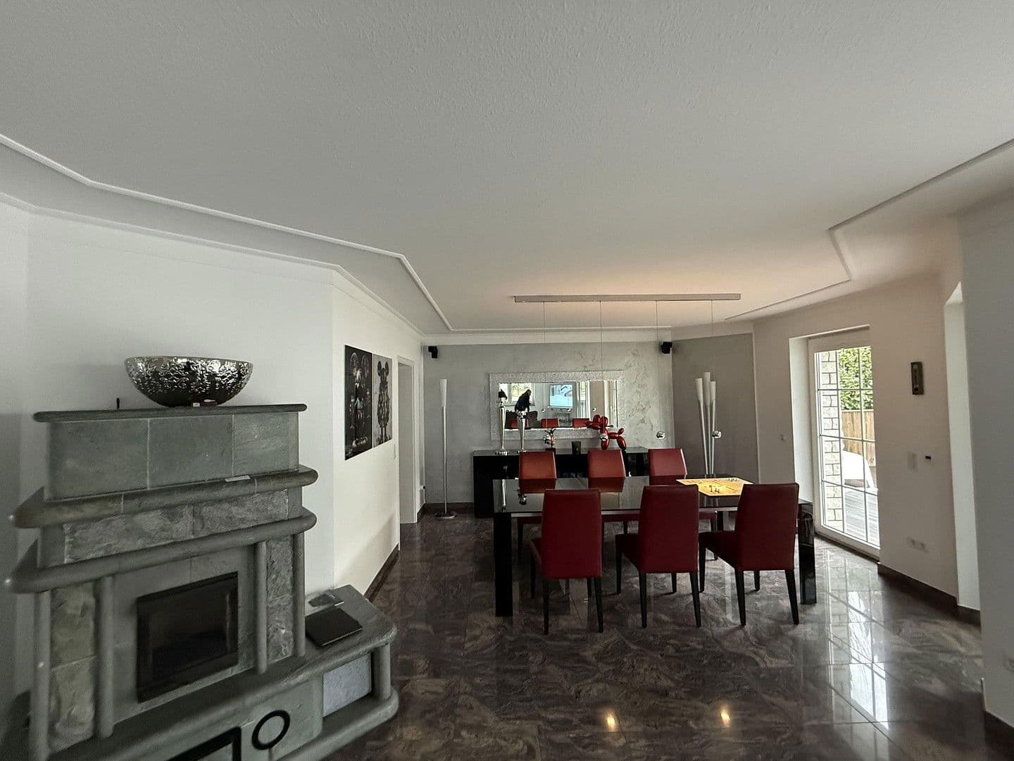 Prodej domu 170 m², pozemek 600 m², Gehrden, Dolní Sasko Prodej domu 170 m², pozemek 600 m², Gehrden, Dolní Sasko