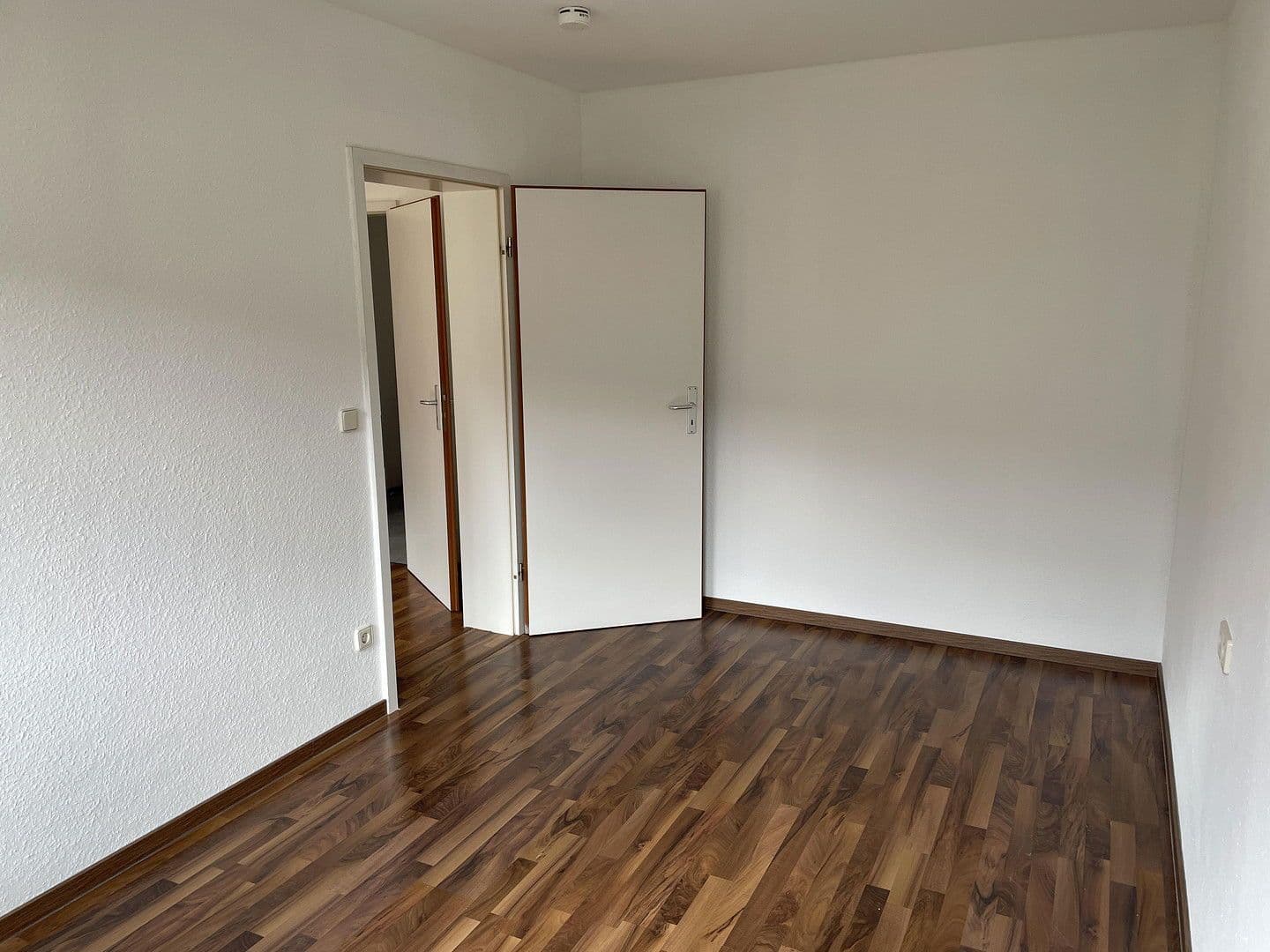 Prodej bytu 2+1 47 m², Sonnenstr. 5, Fürth, Bavorsko Prodej bytu 2+1 47 m², Sonnenstr. 5, Fürth, Bavorsko