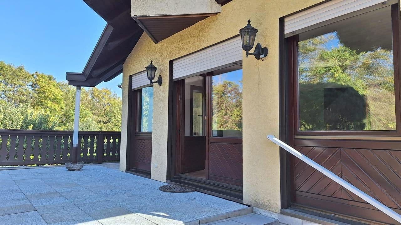 Prodej domu 182 m², pozemek 414 m², Auf der Schanz 12 A, würzburg, Bavorsko Prodej domu 182 m², pozemek 414 m², Auf der Schanz 12 A, würzburg, Bavorsko