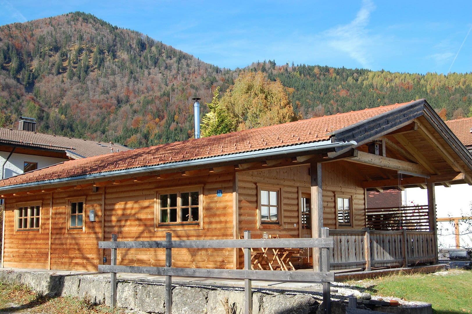 Prodej domu 57 m², pozemek 400 m², Schleching, Bavorsko Prodej domu 57 m², pozemek 400 m², Schleching, Bavorsko