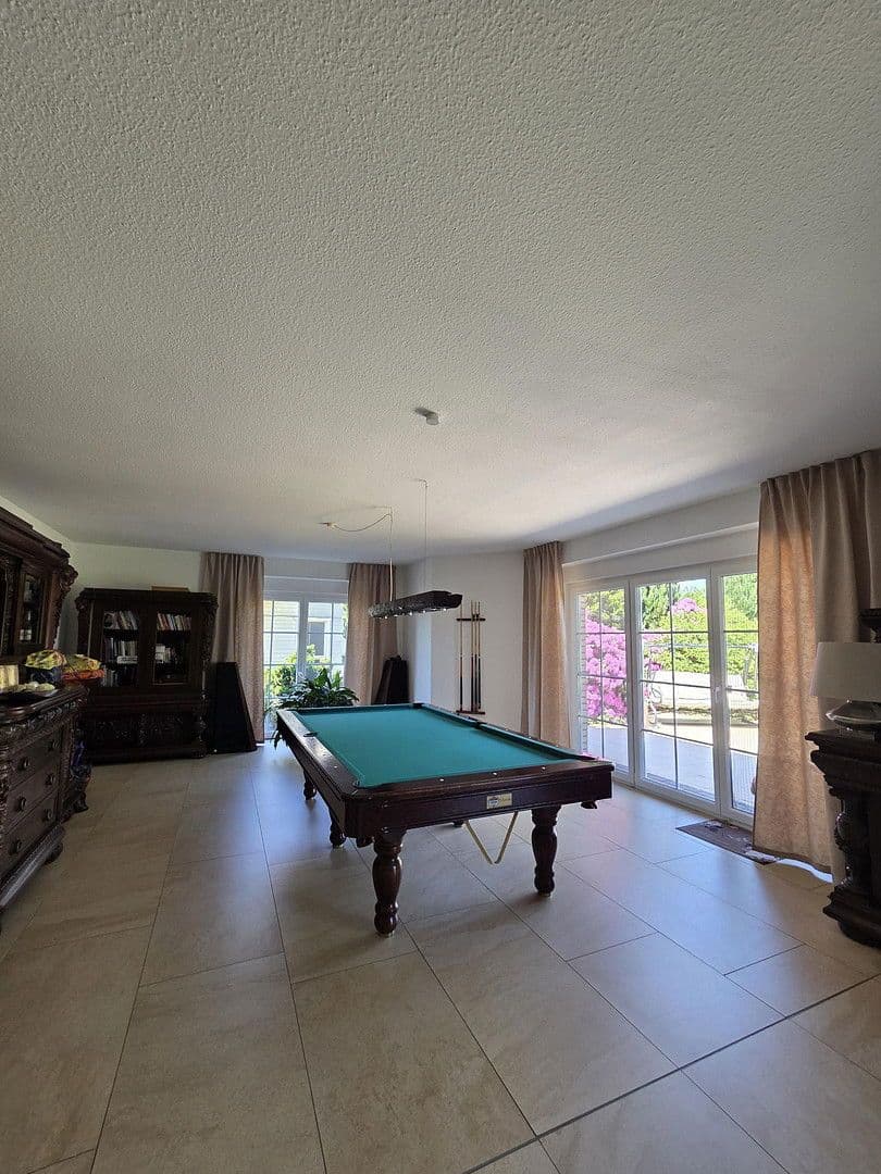 Prodej domu 450 m², pozemek 1.342 m², Winsen (Aller), Dolní Sasko Prodej domu 450 m², pozemek 1.342 m², Winsen (Aller), Dolní Sasko