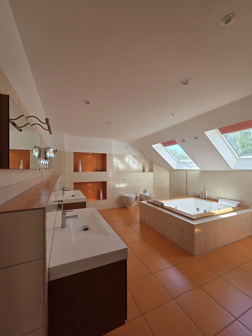 Prodej domu 450 m², pozemek 1.342 m², Winsen (Aller), Dolní Sasko Prodej domu 450 m², pozemek 1.342 m², Winsen (Aller), Dolní Sasko