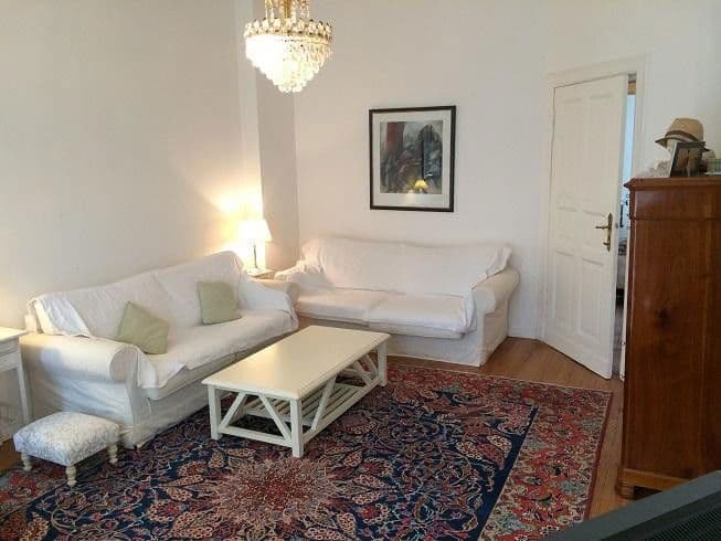 Prodej bytu 3+1 93 m², Sophie-Charlotten-Straße 37, Berlin, Berlín Prodej bytu 3+1 93 m², Sophie-Charlotten-Straße 37, Berlin, Berlín