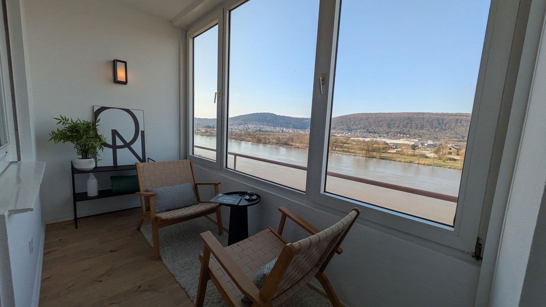 Prodej bytu 3+kk 102 m², Konz, Porýní-Falc Prodej bytu 3+kk 102 m², Konz, Porýní-Falc